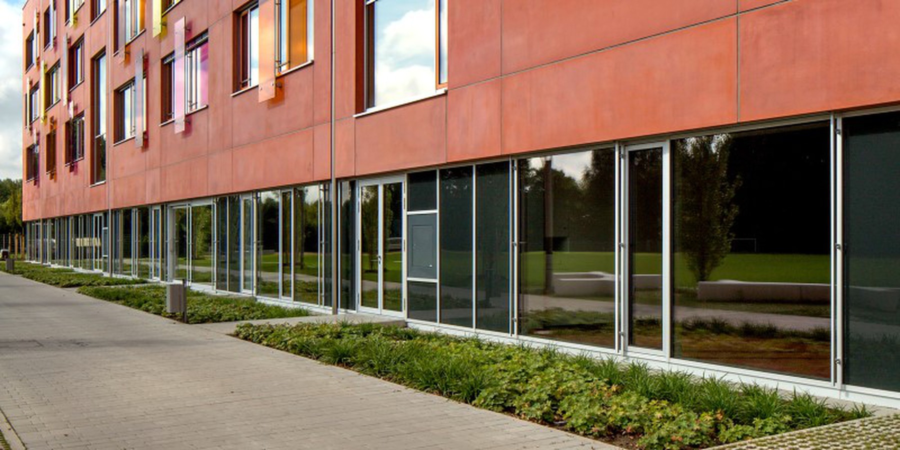 Teilen von Informationen im Alumni-Netzwerk